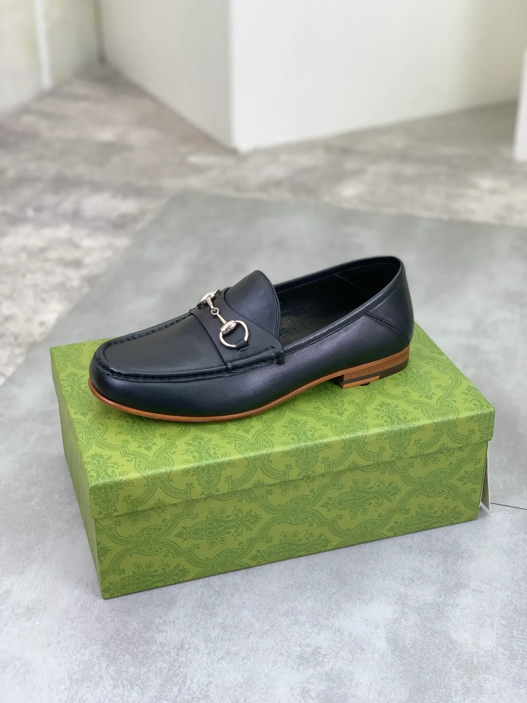 Men's men's shoes 💰P540 [New style] Water-dyed cowhide 💰💎💎💎 [Gucci] Gucci high-end men's formal business leather shoes, original order 1:1 authentic goods! Original imported high-end washed calfskin, original metal buckle, imported first-layer cowhide lining for feet, original outsole, men's shoe size: 38-44, multiple colors available